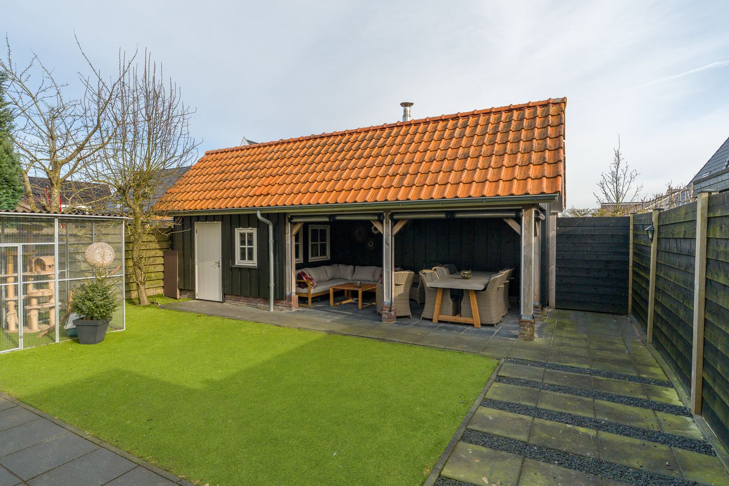 Foto 4 van De Pinksterblom 6