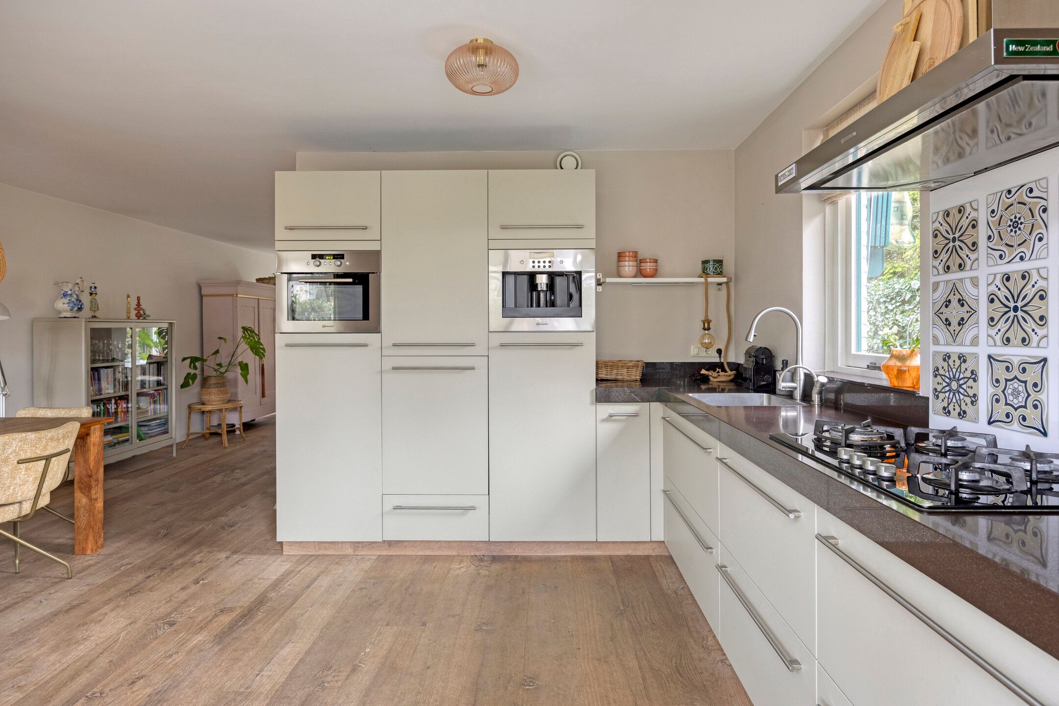 Foto 15 van Zutphensestraat 145-A