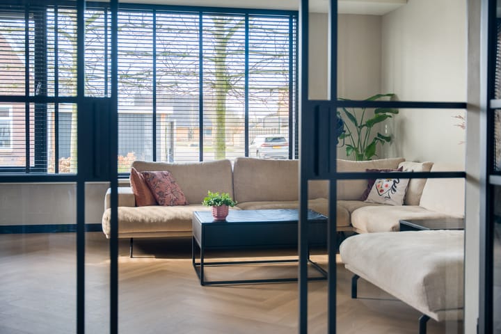 Foto 8 van De Pinksterblom 6