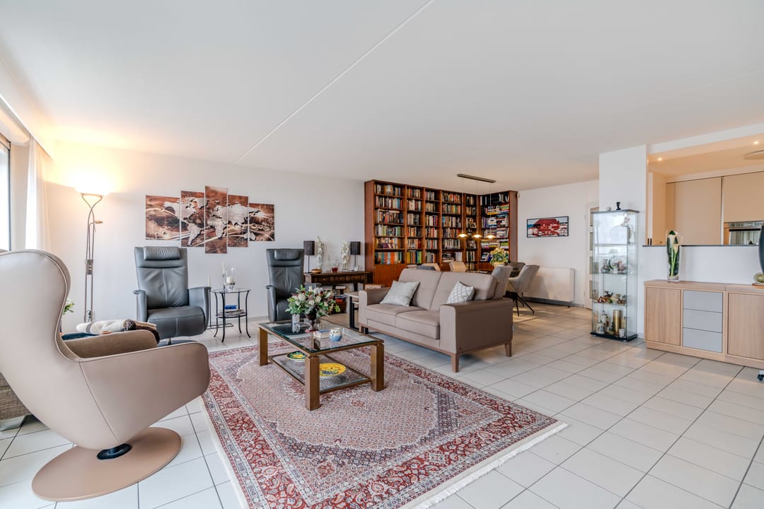 Photo 16 of Scheveningseslag 37