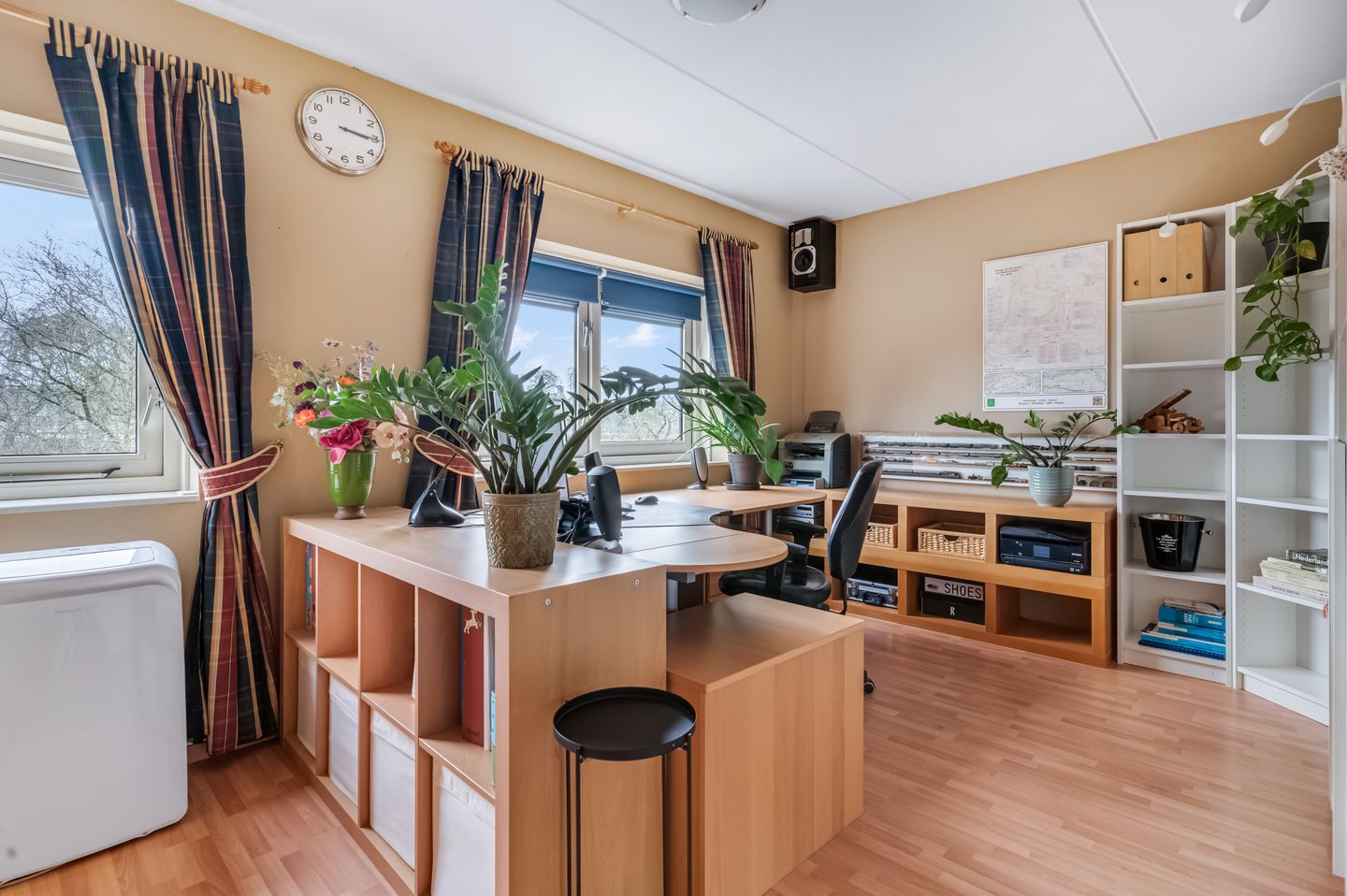 Foto 20 van Ceres 84