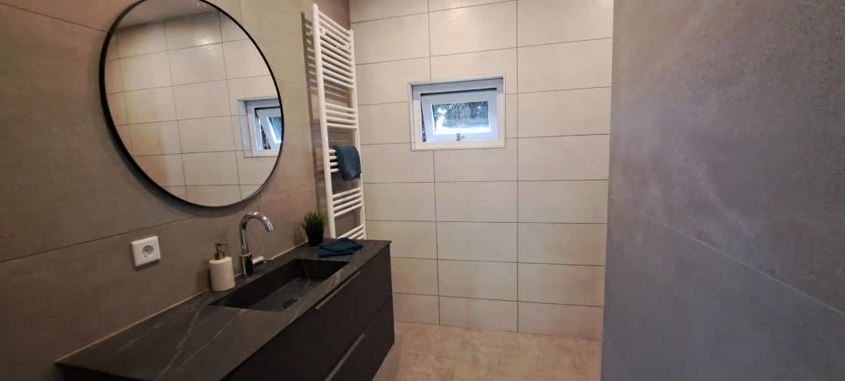 2-bedroom freehold villa in Heinkenszand — photo 4 of 5