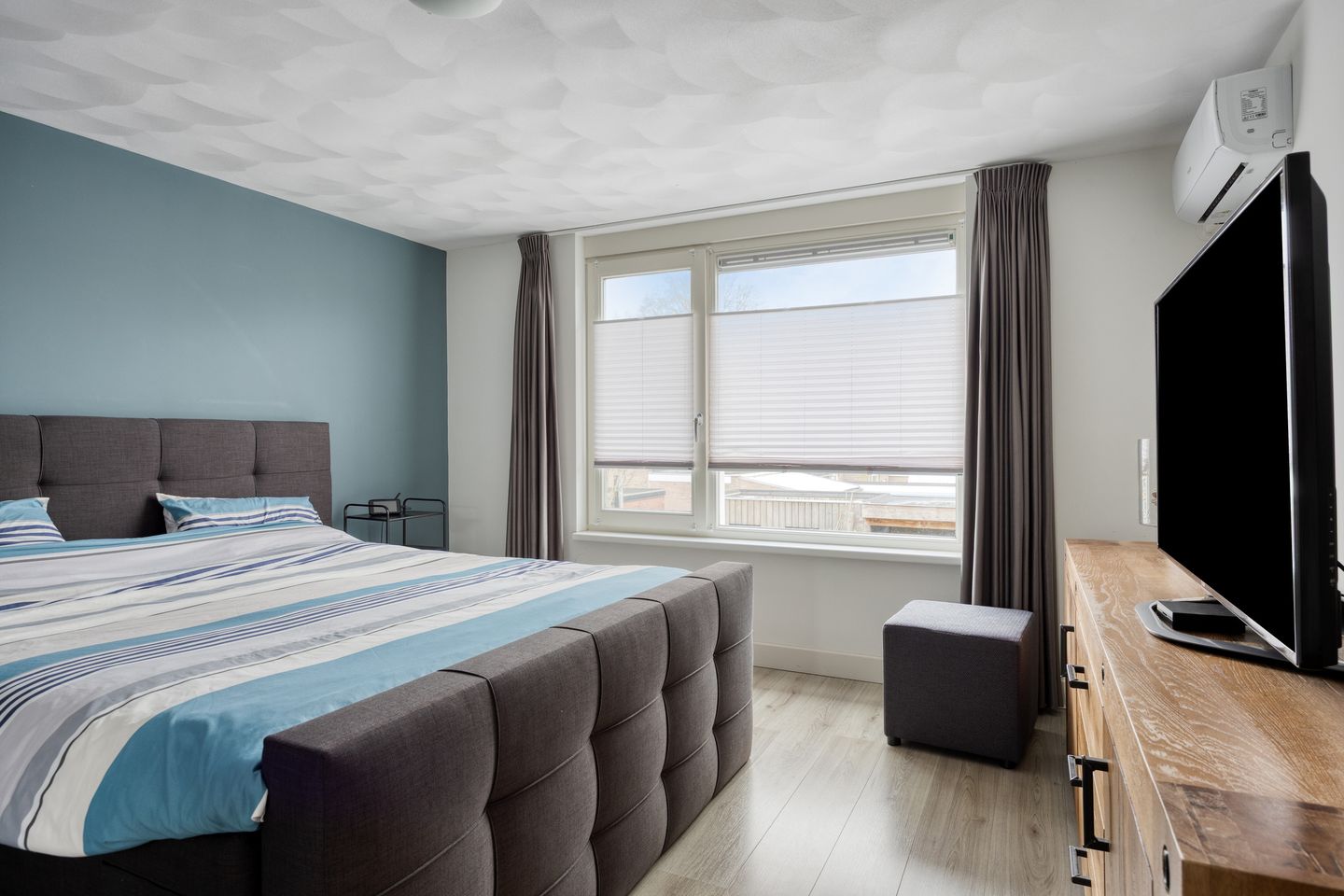 Foto 25 van Hildewarelaan 13