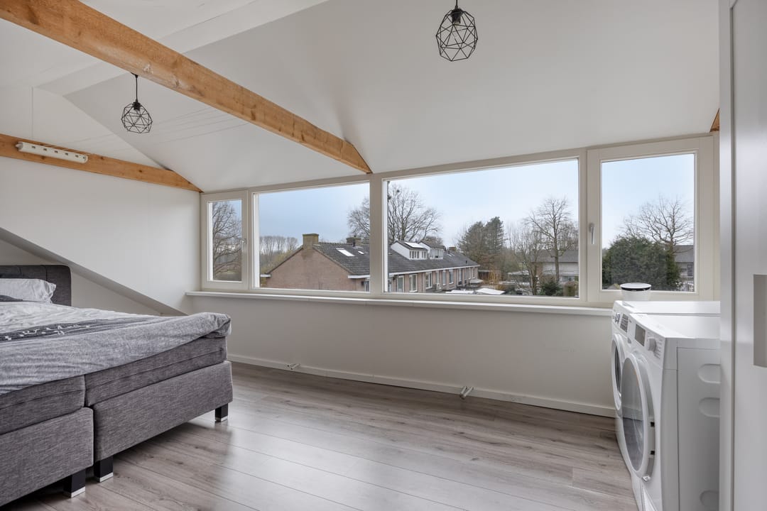 Foto 32 van Hildewarelaan 13