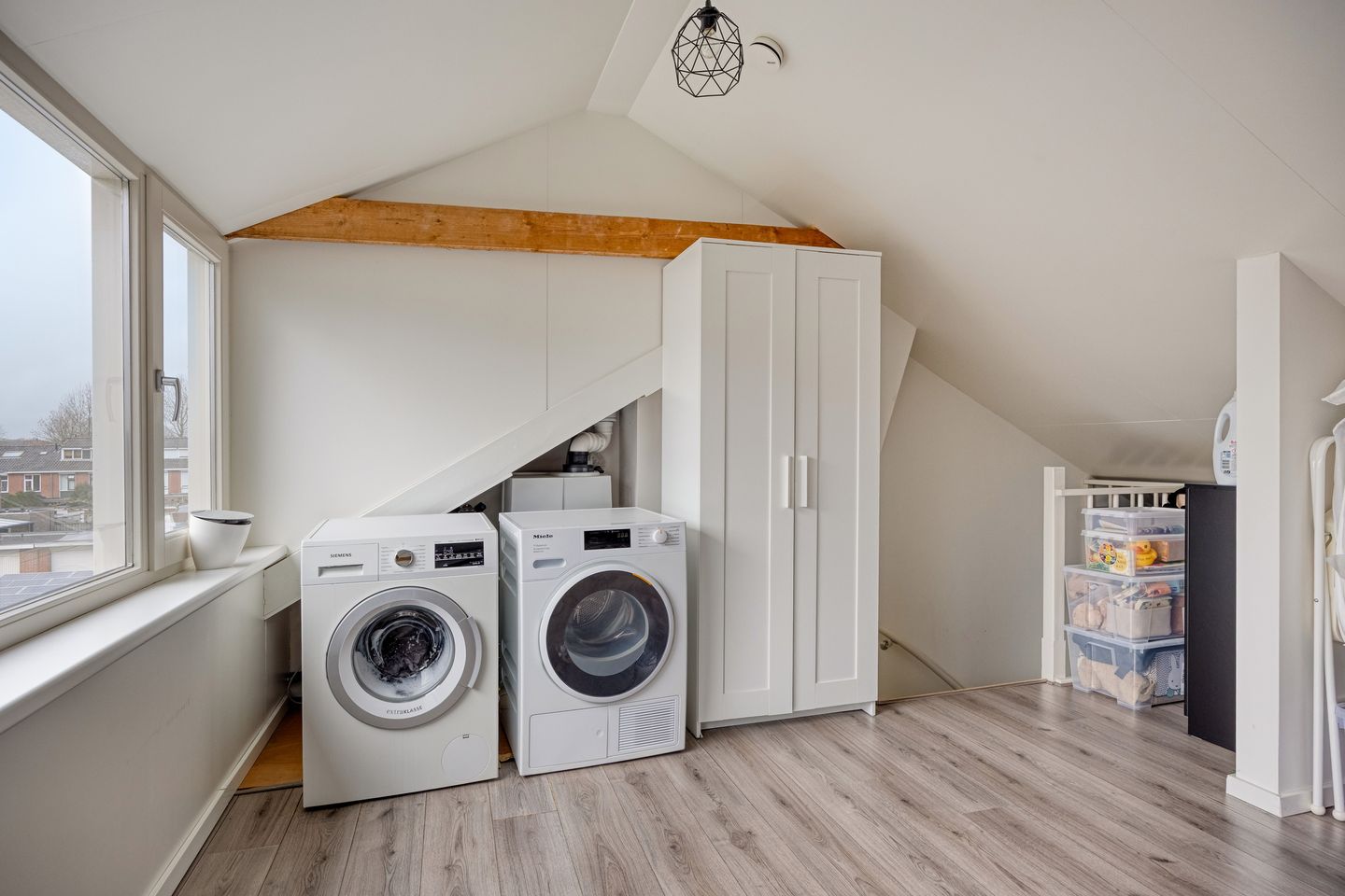 Foto 34 van Hildewarelaan 13