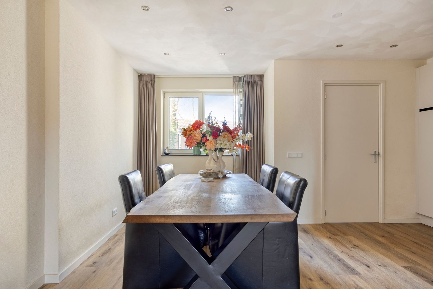 Photo 10 of Hooimijt 26