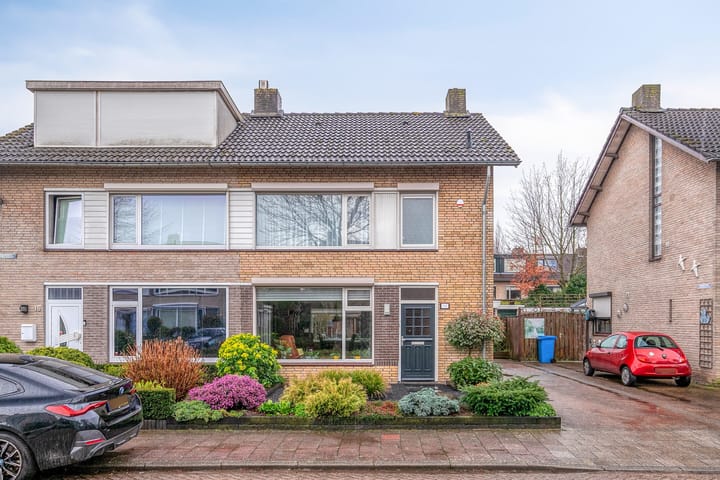 Foto 34 van Margrietstraat 14