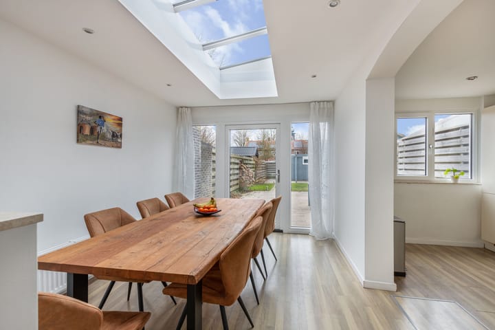 Photo 24 of Jacob Bruintjesstraat 27