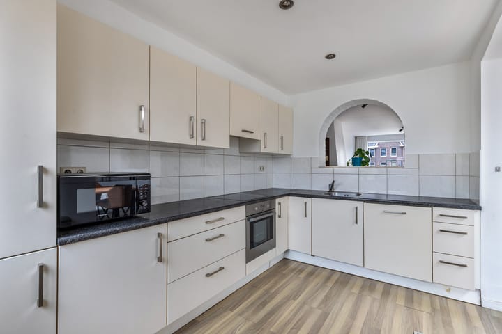 Photo 28 of Jacob Bruintjesstraat 27