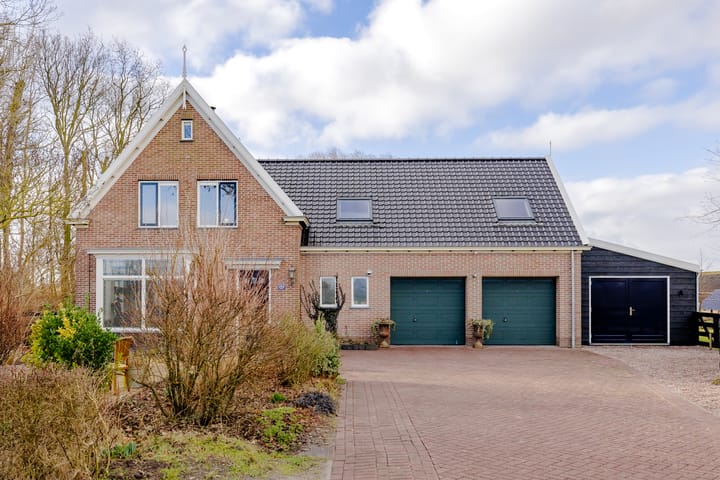 Photo 2 of Havenstraat 125