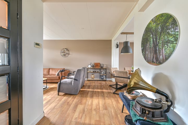 Photo 6 of Witsenborgstraat 2