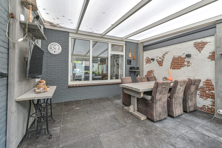 Photo 48 of Witsenborgstraat 2