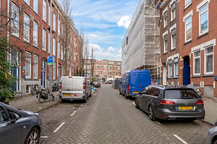 Joost van Geelstraat 8 A