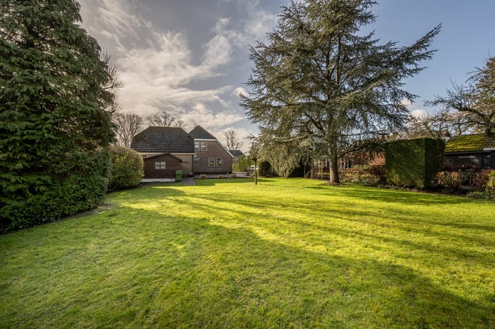 Foto 2 van Raadhuislaan 14