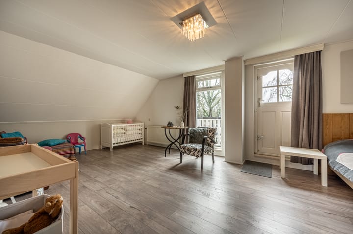 Foto 21 van Raadhuislaan 14