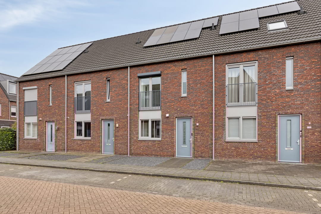 Foto 1 van Wethouder van Rooijlaan 11