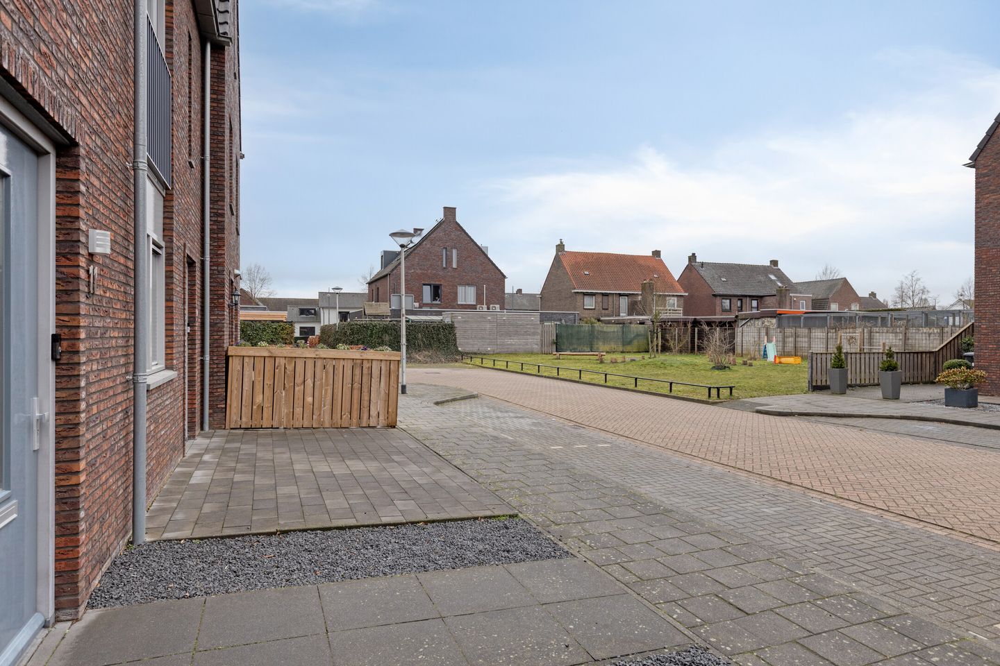 Foto 10 van Wethouder van Rooijlaan 11