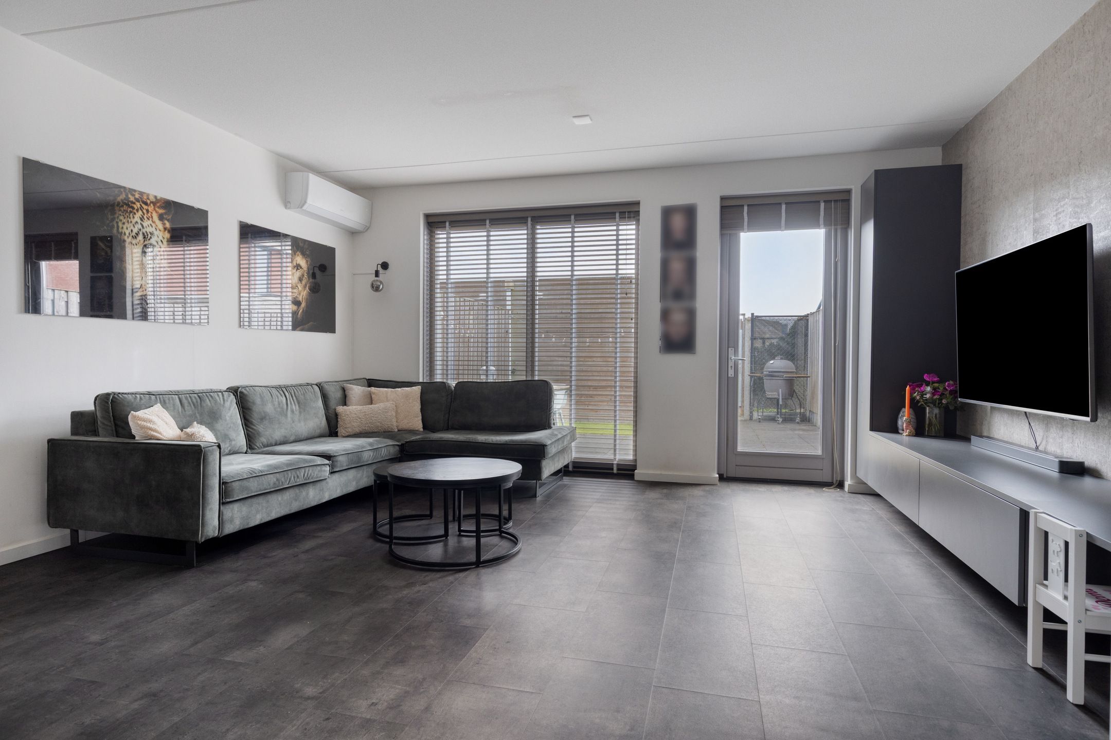 Foto 12 van Wethouder van Rooijlaan 11