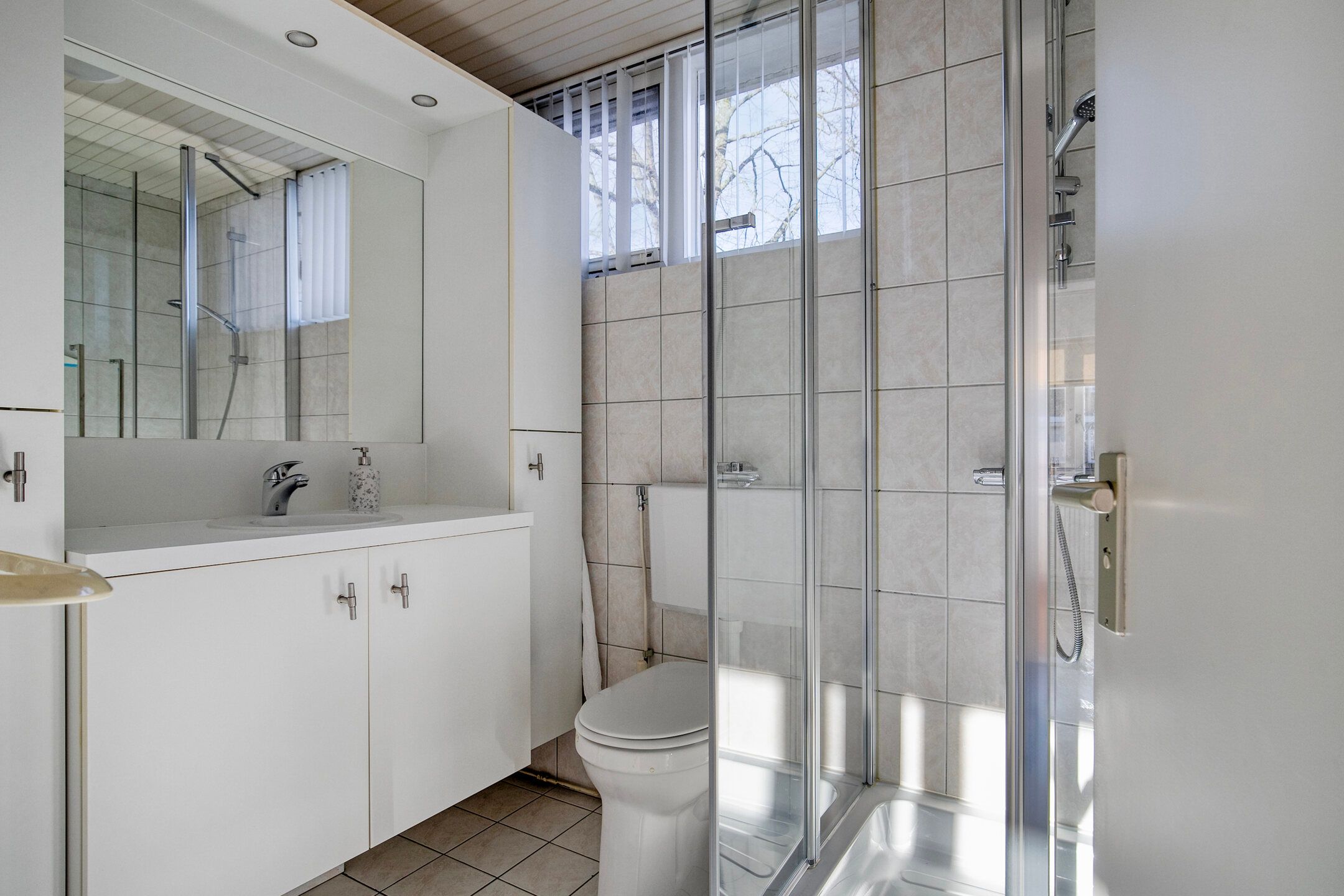 Foto 12 van Brederodehof 49