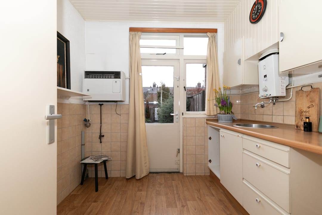 Photo 23 of Marconistraat 37