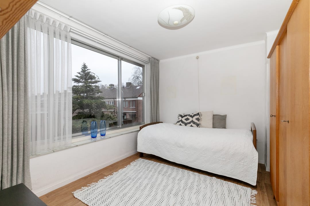 Photo 32 of Marconistraat 37