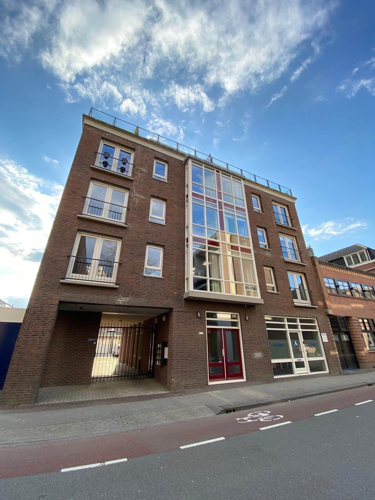 Foto 1 van Bisschop Zwijsenstraat 29-A