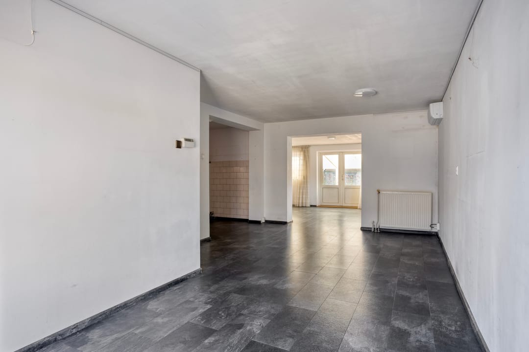 Photo 8 of Haarlemstraat 17