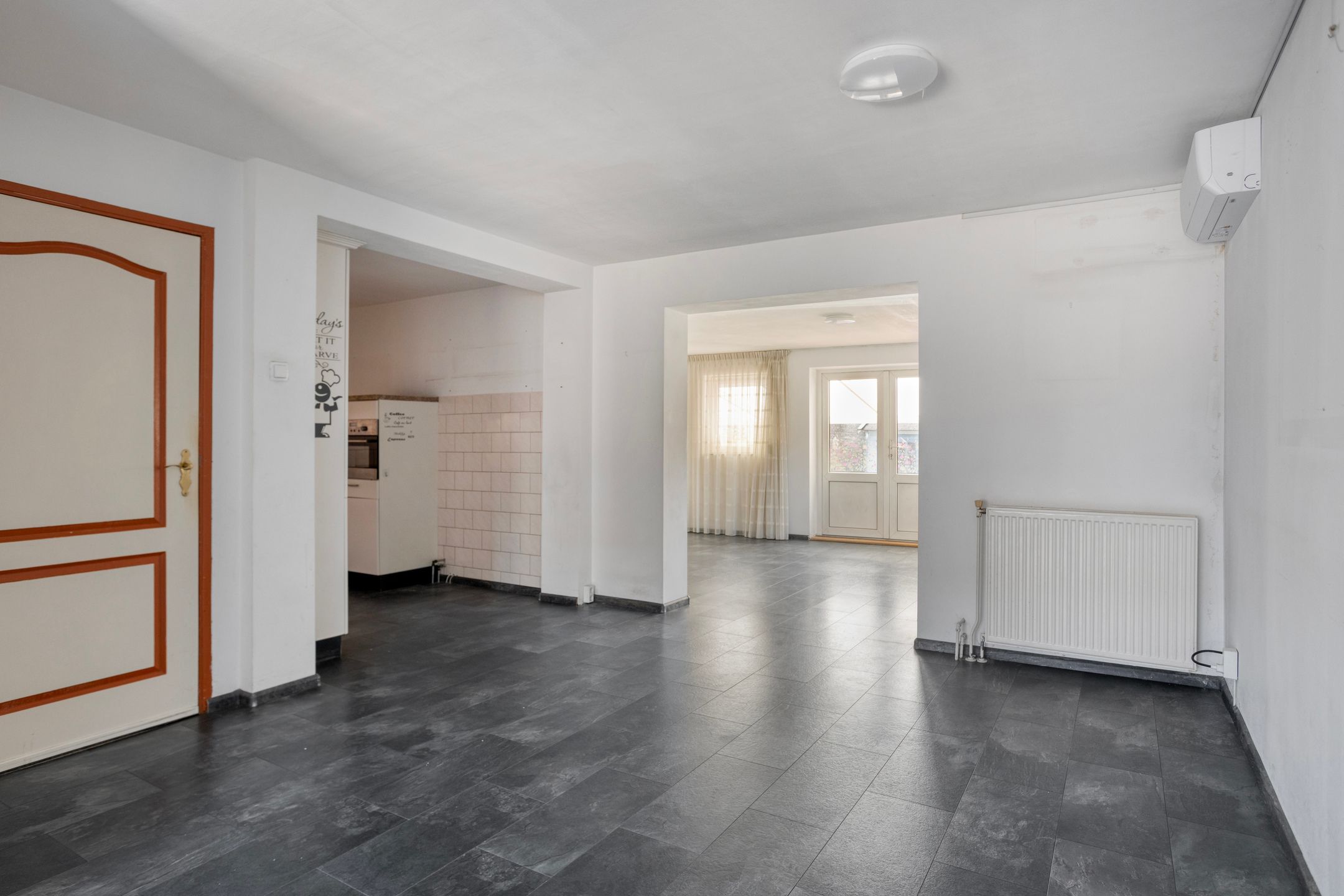 Photo 9 of Haarlemstraat 17
