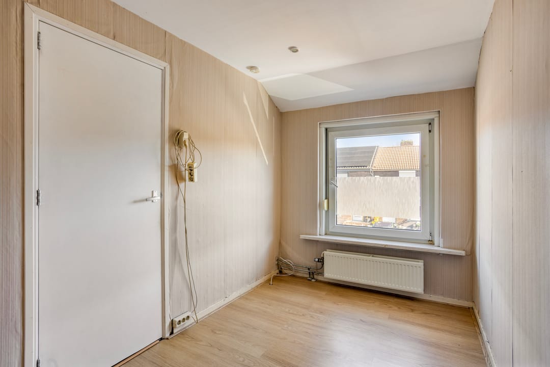 Photo 32 of Haarlemstraat 17