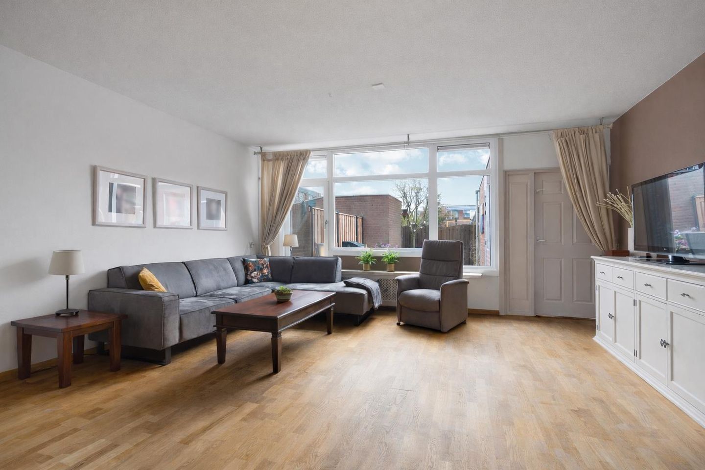 Foto 1 van Middenhof 292