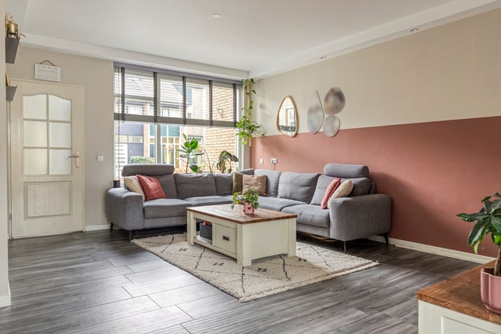 Foto 10 van Hellenburg 18