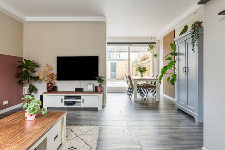 Foto 12 van Hellenburg 18