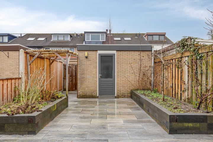 Foto 24 van Hellenburg 18