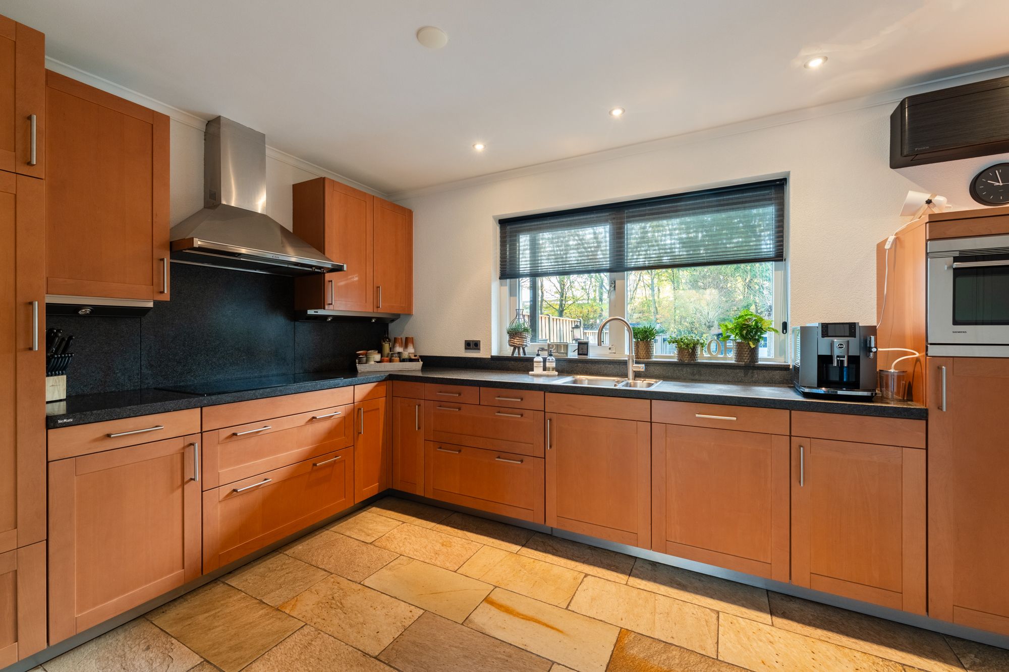 Photo 21 of Kamperweg 3-B