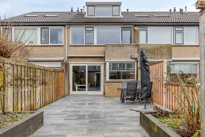 Foto 25 van Hellenburg 18