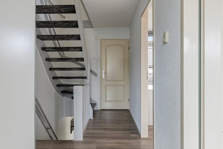 Foto 27 van Hellenburg 18