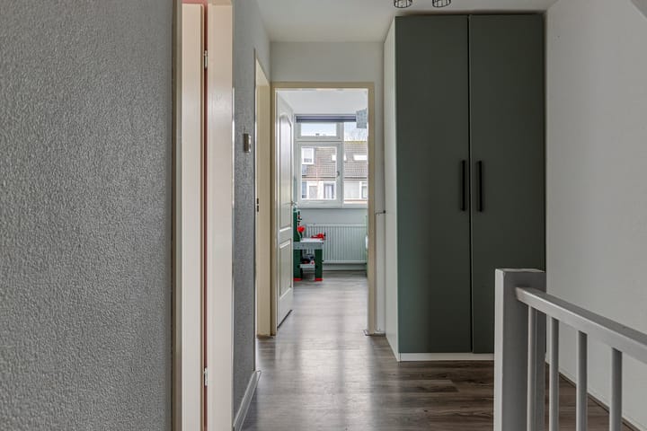 Foto 28 van Hellenburg 18