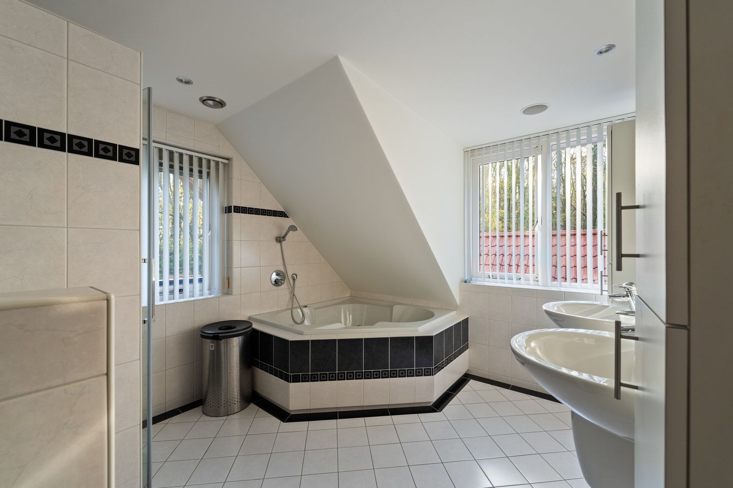 Photo 59 of Kamperweg 3-B