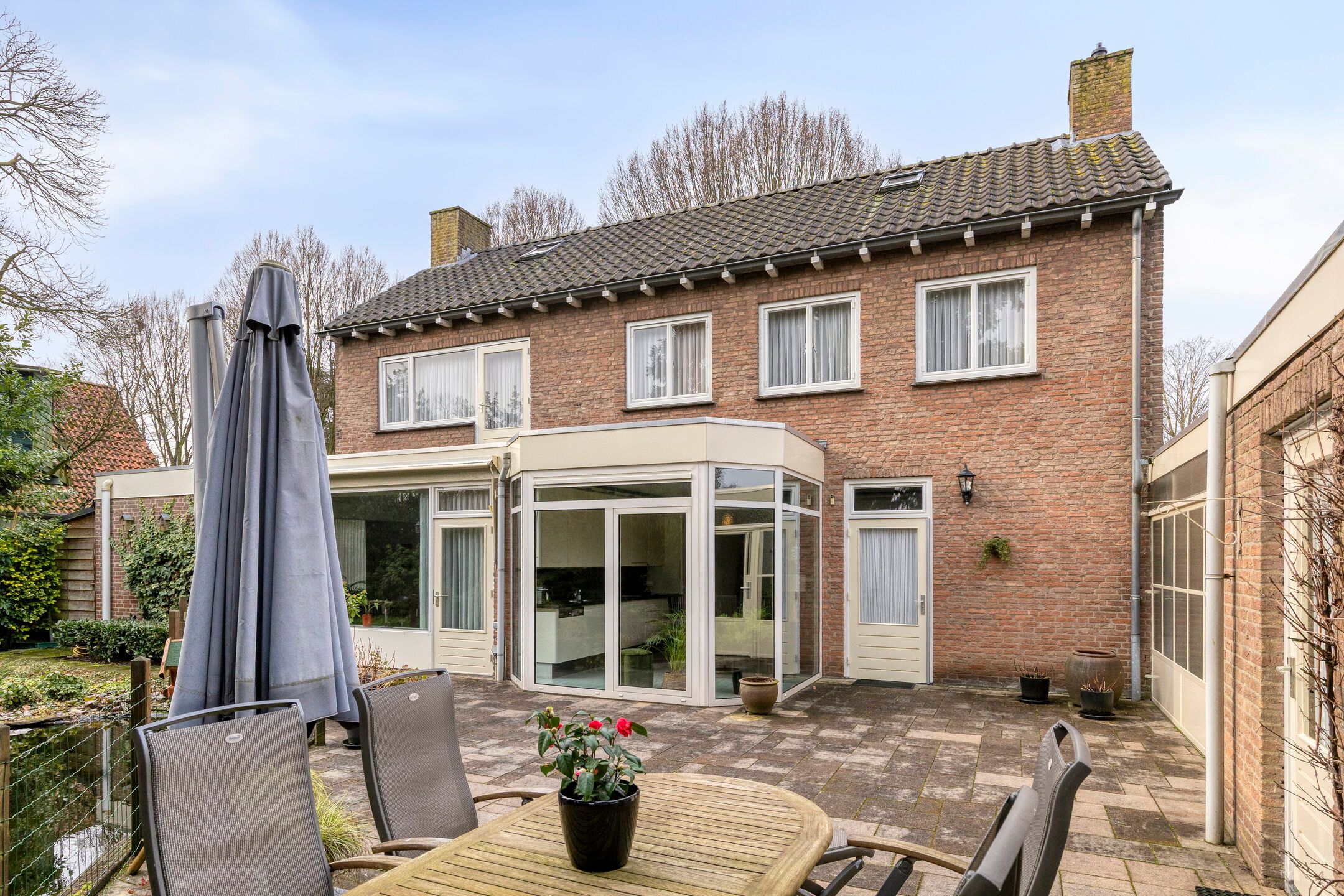 Foto 42 van Ereprijsstraat 48