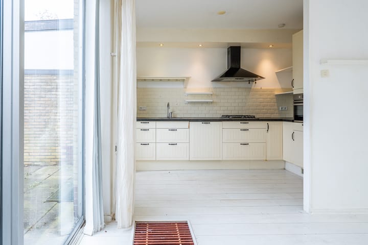 Photo 17 of Söderblomstraat 73