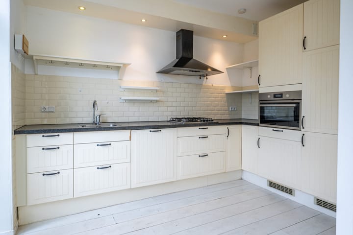 Photo 18 of Söderblomstraat 73