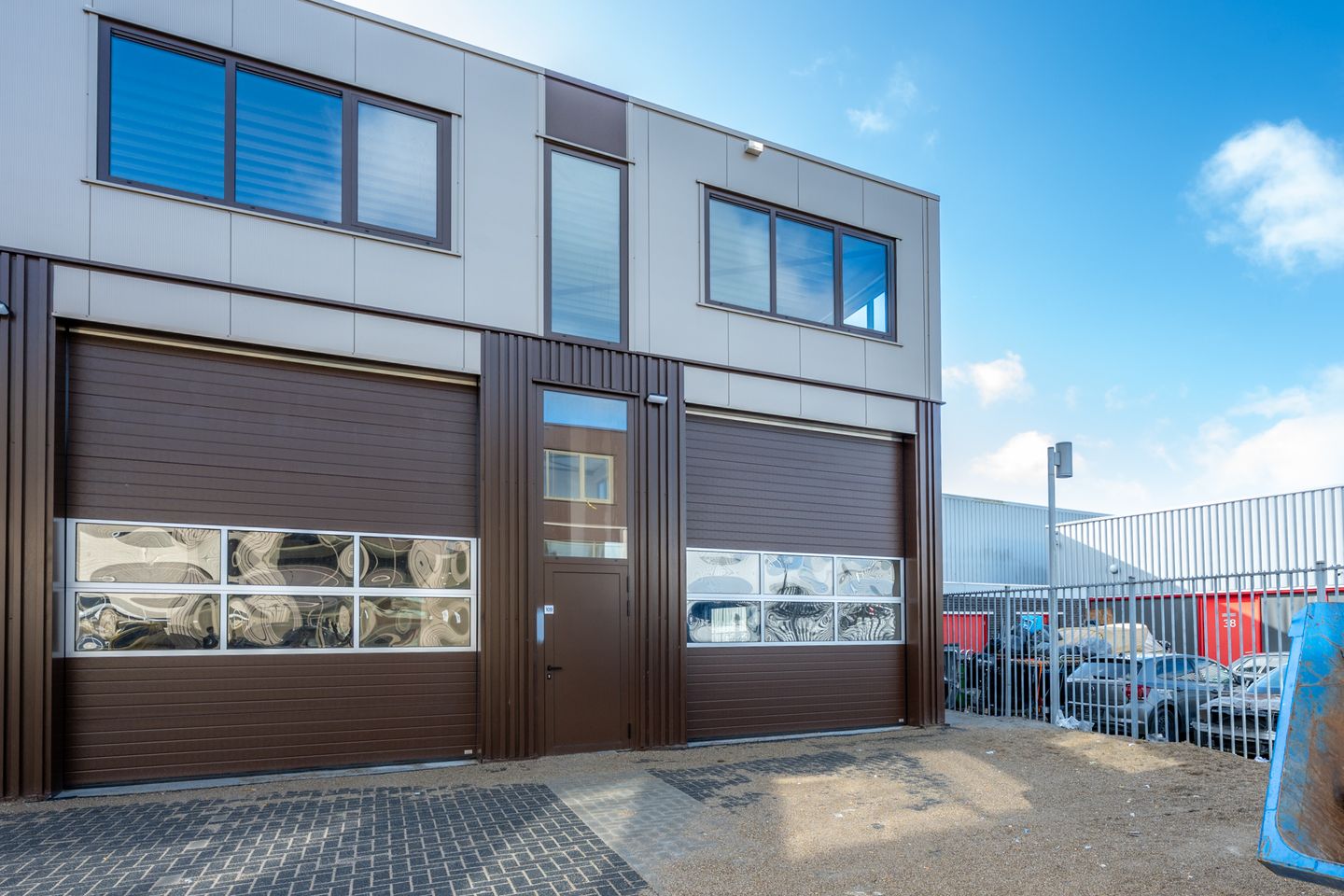 Bekijk foto 1 van Overvliet 109