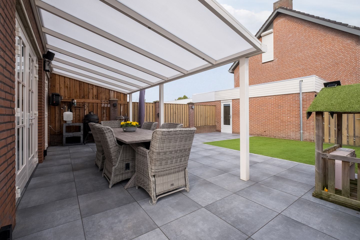 Photo 34 of Sluisstraat 41