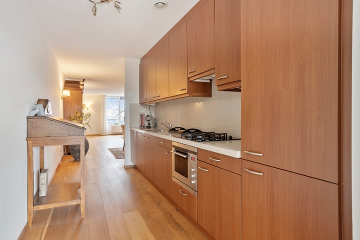 Photo 3 of Mill Hillplein 71