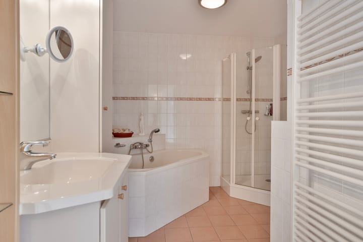 Photo 4 of Mill Hillplein 71