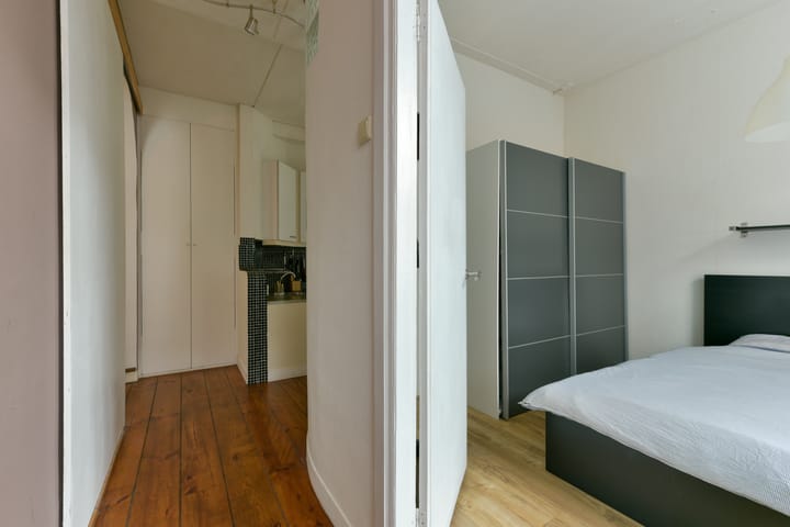 Foto 16 van Mgr. van de Weteringstraat 34