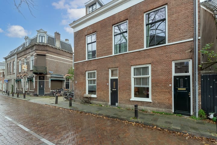 Foto 21 van Mgr. van de Weteringstraat 34