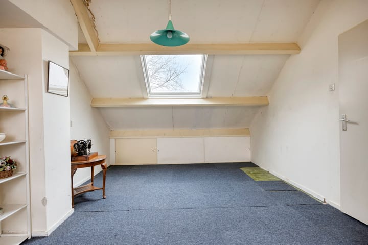 Foto 31 van Van Oldenbarneveltstraat 17