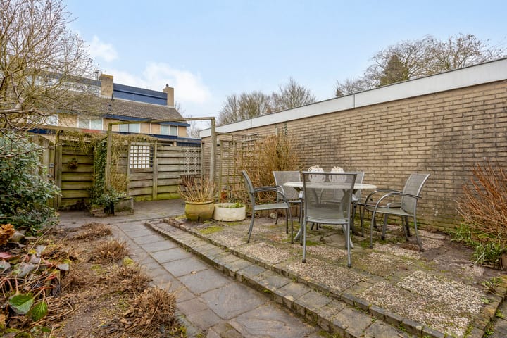 Foto 37 van Van Oldenbarneveltstraat 17