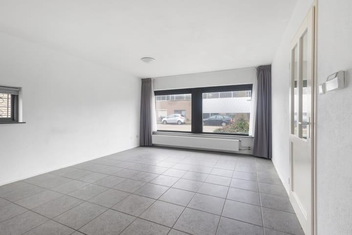 Photo 2 of Turnhoutplantsoen 128